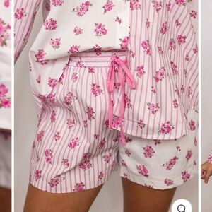 Peach Love California Striped Bouquet Pink Floral Shorts, Large